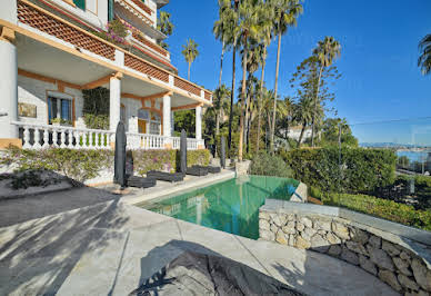 Villa with pool and terrace 2