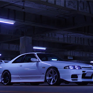 スカイライン R33