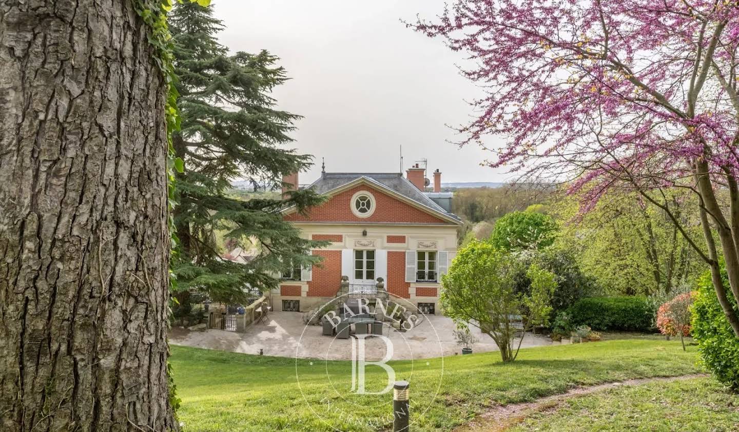 House Maisons-Laffitte