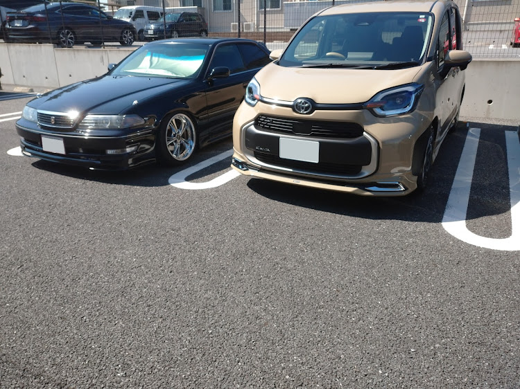 エレンぼうやさんが投稿した10シエンタ納車・ベージュ×シエンタ＝ベジータ？・快適重視でいじっていくぞに関するカスタム事例の投稿画像1枚目