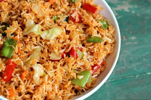 Veg Chilly Garlic Fried Rice