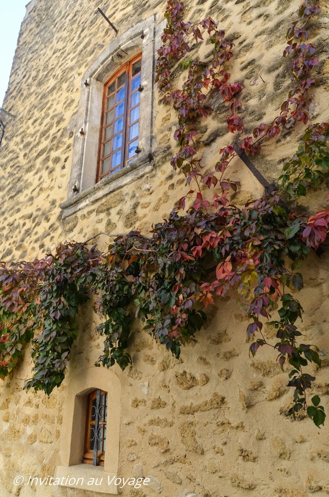 Lourmarin, fontaine