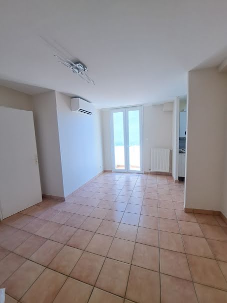 Location  appartement 2 pièces 35 m² à Marseille 5ème (13005), 850 €