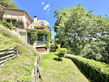 villa à Saint paul de Vence (06)