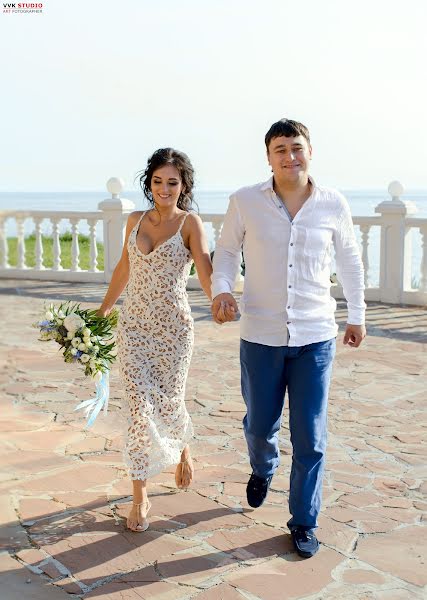 Fotógrafo de casamento Valeriy Korobchenko (valeriysolnce). Foto de 13 de agosto 2016