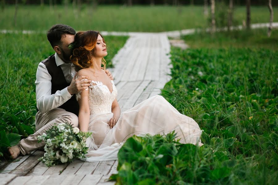 Fotógrafo de casamento Anatoliy Bityukov (bityukov). Foto de 3 de agosto 2017