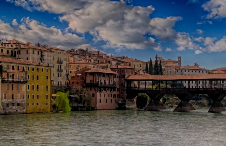 Piccola veduta di Bassano. di Marina 64