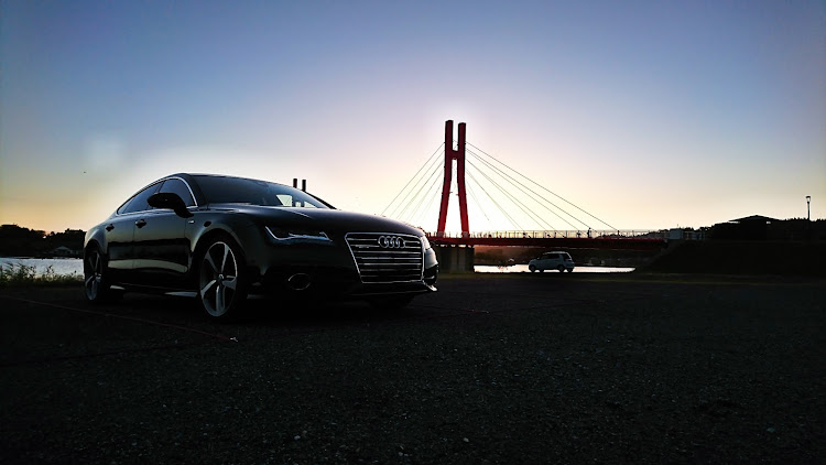 A7 スポーツバックのドライブ・橋コラボに関するカスタム事例の投稿画像3枚目