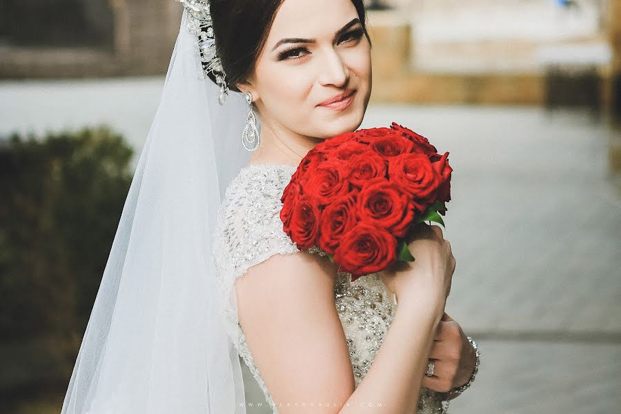 Wedding photographer Yulya Vlasova (vlasovaulia). Photo of 20 March 2015