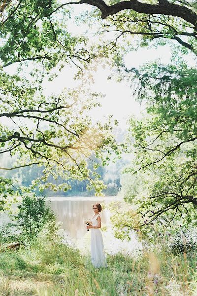 Fotógrafo de casamento Irina Nikiforova (decadence). Foto de 22 de fevereiro 2017