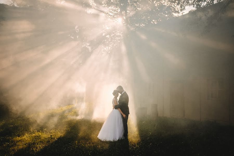 Wedding photographer Michal Szydlowski (michalszydlowski). Photo of 18 June 2020