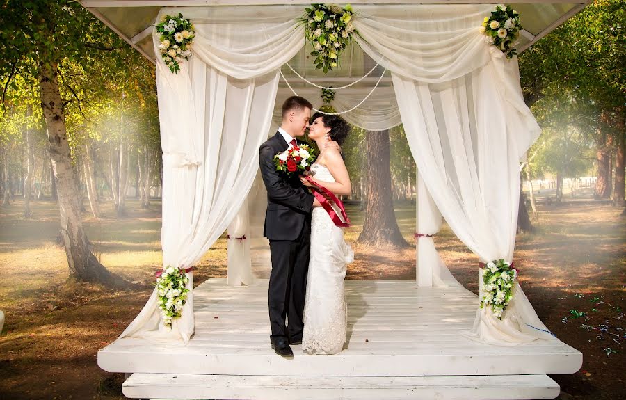 ช่างภาพงานแต่งงาน Aleksandr Aleshkin (caxa) ภาพเมื่อ 22 พฤศจิกายน 2015