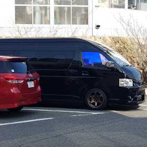 ハイエース スーパーロング