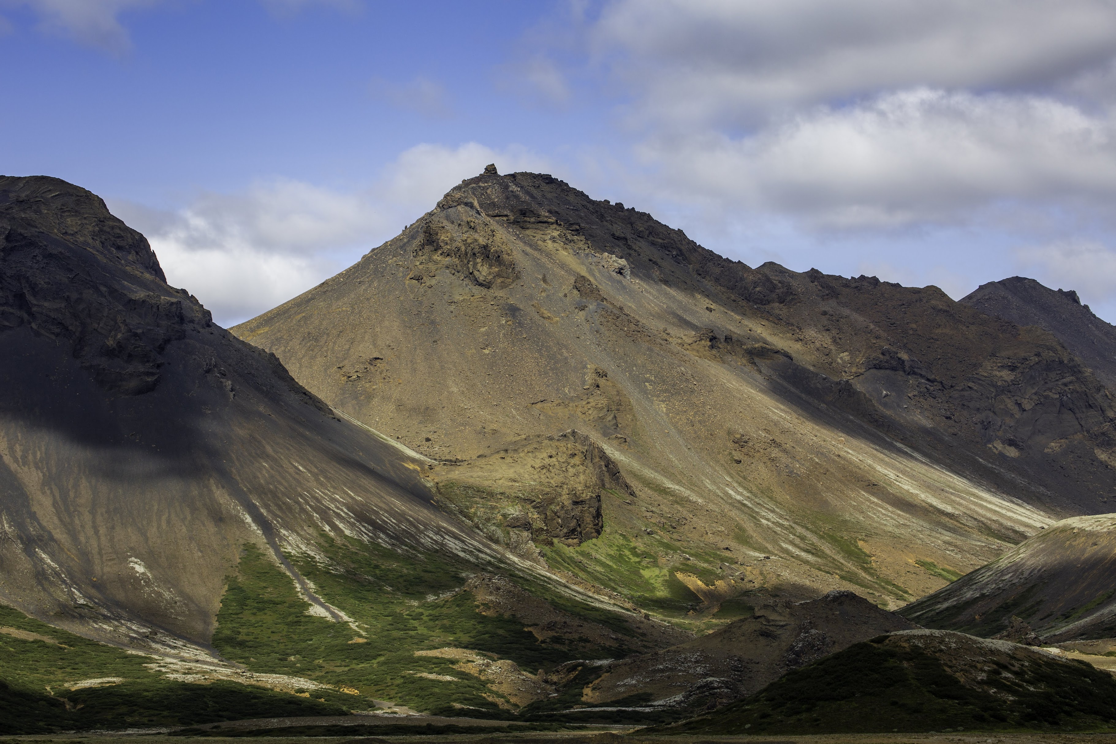 Исландия - родина слонов (архипелаг Vestmannaeyjar, юг, север, запад и Центр Пустоты)