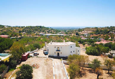 Villa with terrace 3