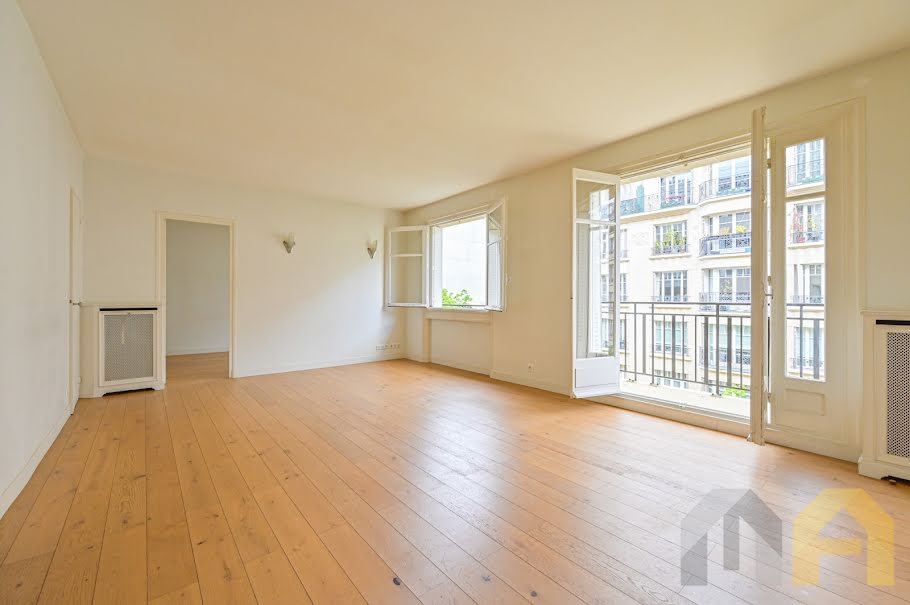 Vente appartement 3 pièces 70 m² à Paris 16ème (75016), 698 000 €