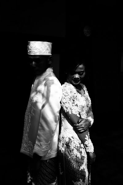 Wedding photographer Adhi Superpanda (adhi). Photo of 4 September 2021