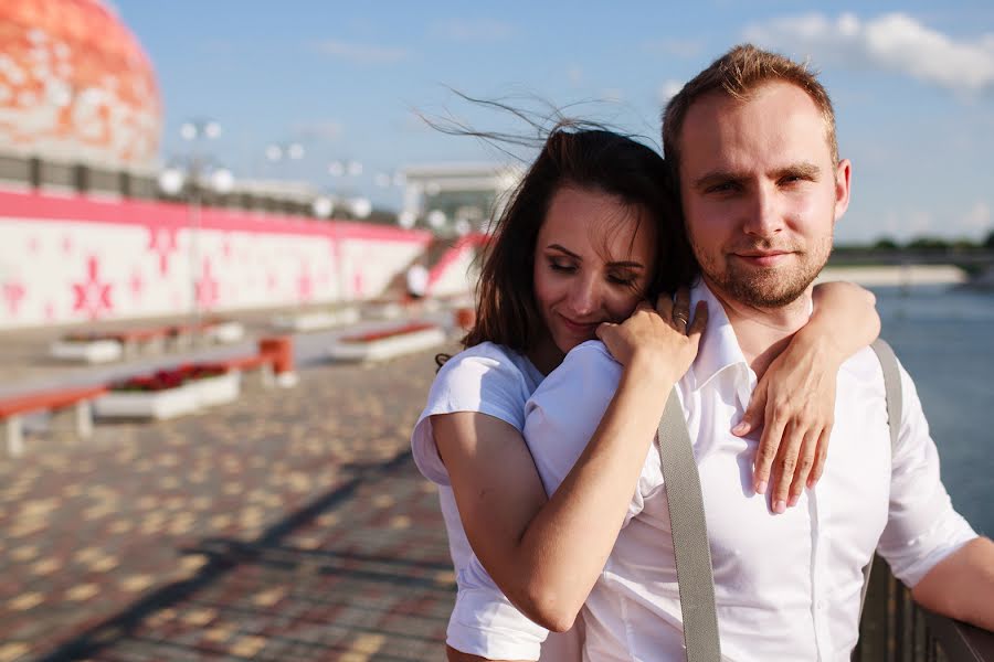 Wedding photographer Slava Svet (slavasvet). Photo of 9 August 2019