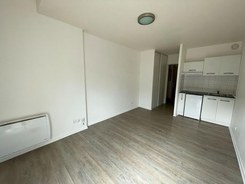 Location  appartement 1 pièce 22 m² à Orleans (45000), 400 €