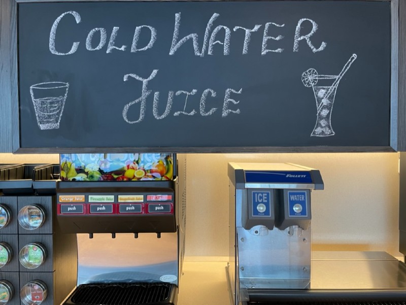 Water and juice area