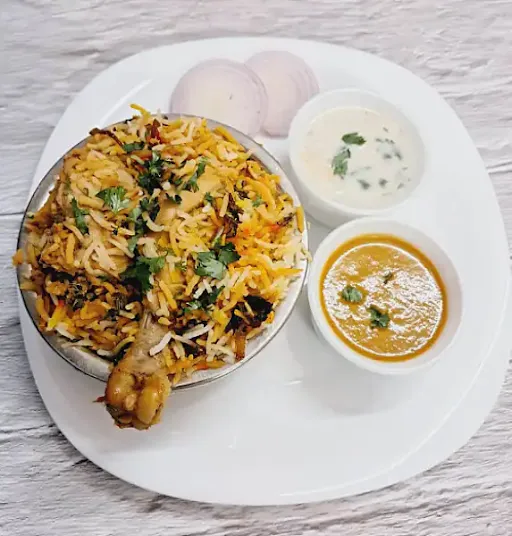 Chicken Biriyani (2 Pc Chicken + 1 Egg)