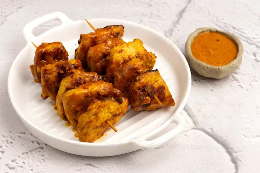 Chicken Satay With Peanut Sauce (2 Skewers)