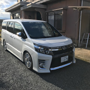ヴォクシー