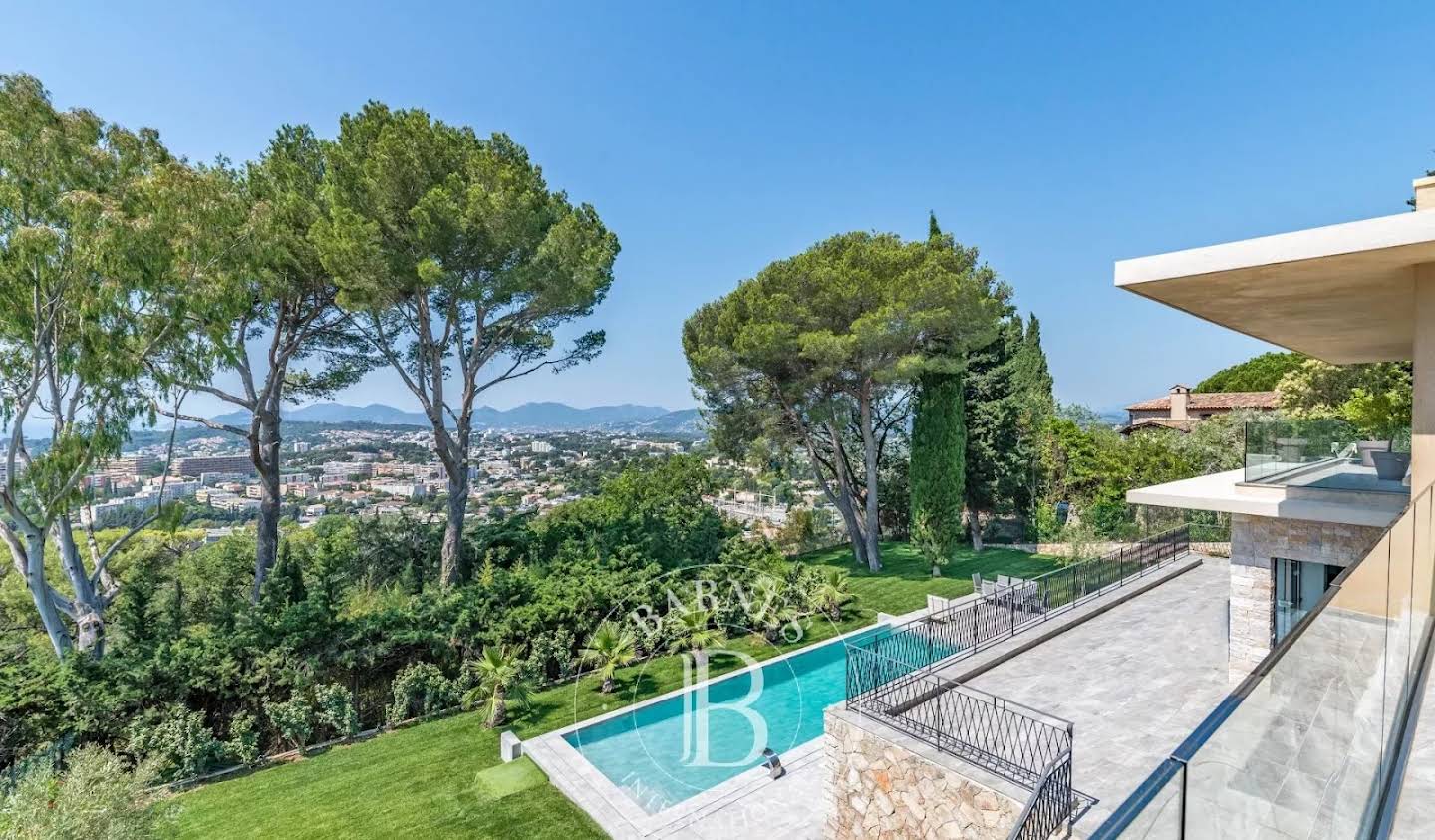 Villa with pool Mougins