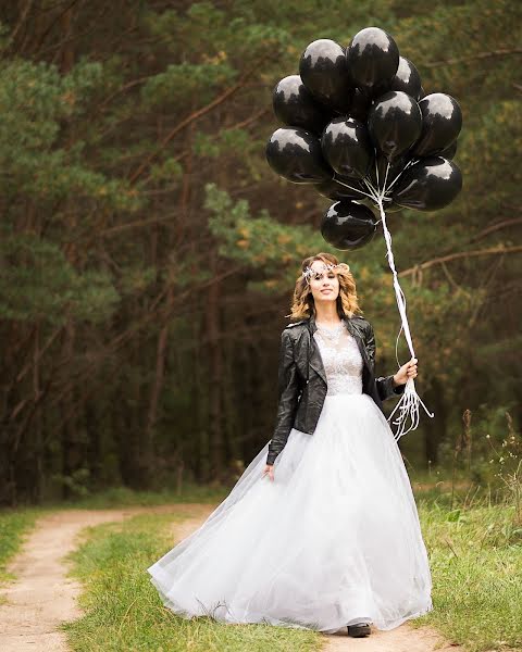 Fotografo di matrimoni Aleks Desmo (aleks275). Foto del 23 ottobre 2017