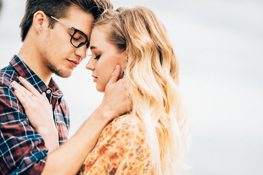 Fotógrafo de bodas Anelya Ruzheynikova (bridalstudio). Foto del 1 de agosto 2019