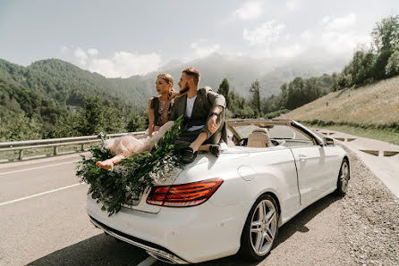 Fotógrafo de casamento Alena Litvinova (litvinovasochi). Foto de 25 de outubro 2019