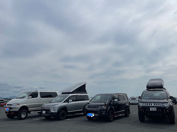 デリカD:5のPickUpCarsで会いましょう・カスタムデリカD5・リフトアップデリカD5・Shuttle Fourルーフボックスに関するカスタム事例の投稿画像4枚目