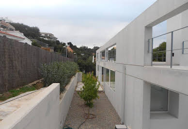 House with pool and terrace 5