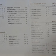 LOUISA COFFEE路易莎咖啡(第三波咖啡環球A8門市)