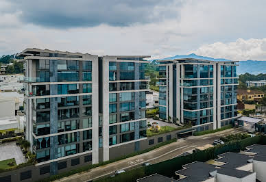 Apartment with pool 3