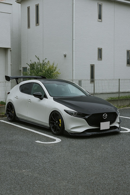MAZDA3のMAZDA3・ChatGPT・プラチナクォーツメタリック・魔改造・自動車税の季節ですねに関するカスタム事例の投稿画像1枚目