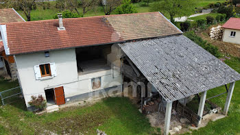 maison à Saint-Sauveur (38)