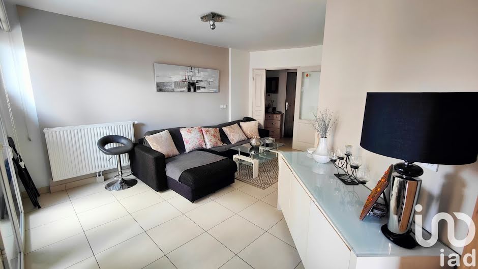 Vente appartement 2 pièces 47 m² à Cannes la bocca (06150), 249 000 €