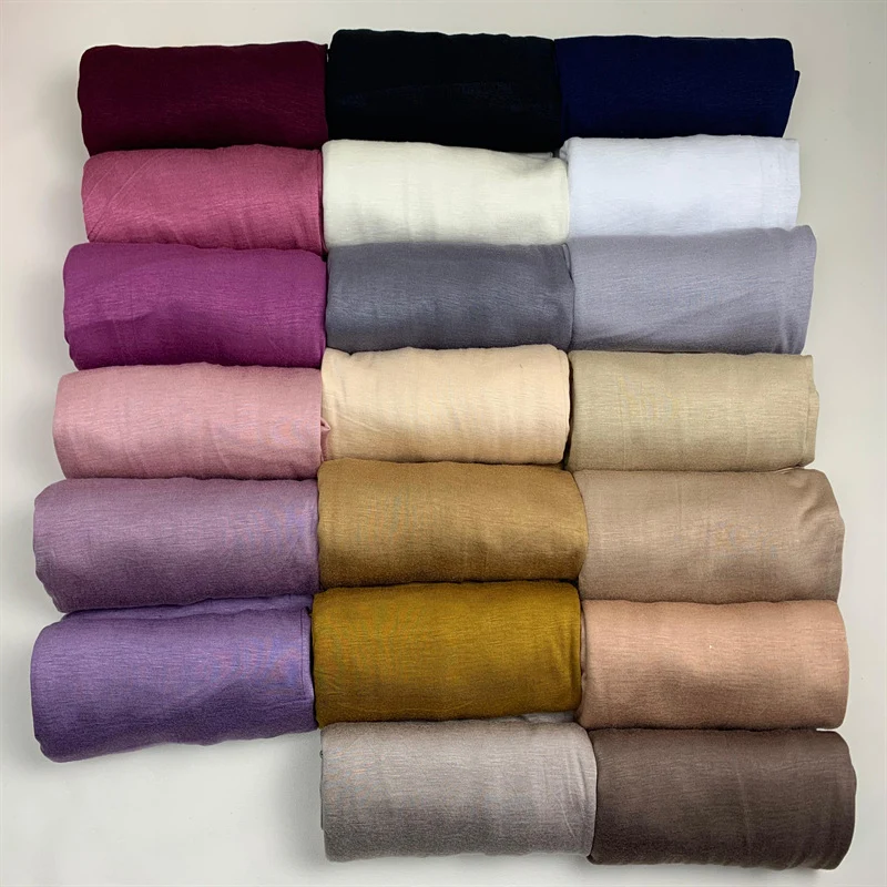 Weiche Damen Schal Mütze aus reiner Farbe mercerisierter Baumwolle Modal. Genießen Sie Komfort und stilvolle Wärme. Perfekt für Damen.