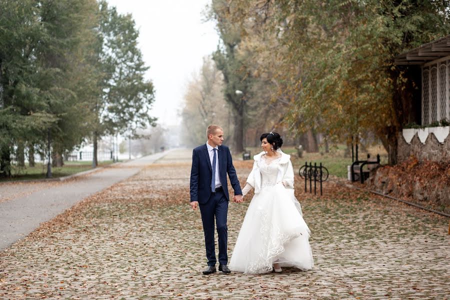 Fotografo di matrimoni Aleksandr Shlyakhtin (alexandr161). Foto del 29 novembre 2018