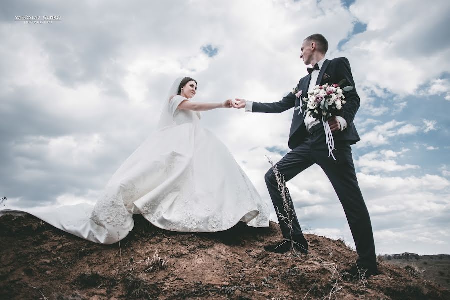 Wedding photographer Yaroslav Gunko (yarikbar). Photo of 4 December 2019