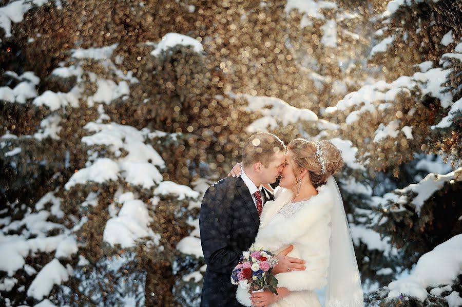 Fotografo di matrimoni Natalya Golovan (natalisnv2007). Foto del 6 maggio 2017