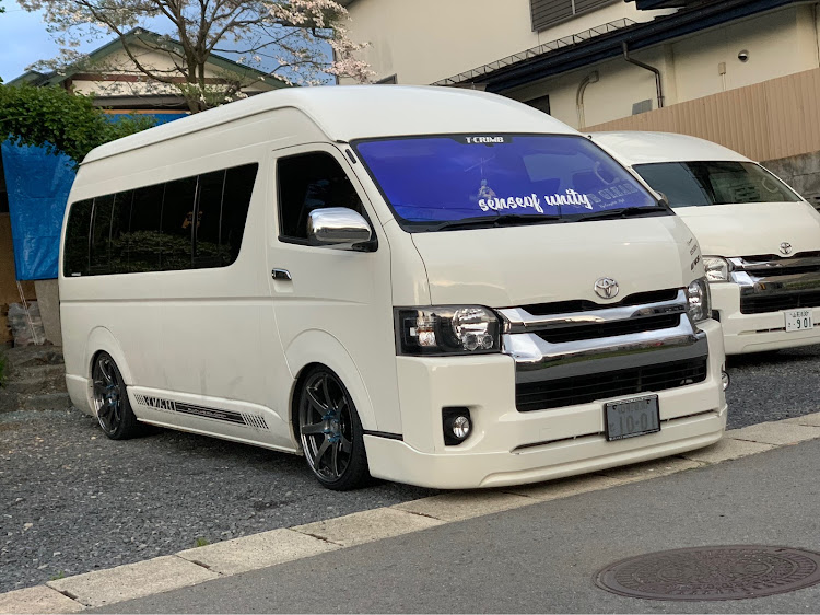 ハイエースの#ハイエースに関するカスタム事例の投稿画像2枚目