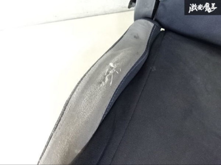 エスティマのSSS（saitama street stage）・たまには黒も好き💕・ボンネット再塗装決行！！・バリアスコート全面施工ならず😅ww・気が早いww 夏旅行wwに関するカスタム事例の投稿画像20枚目