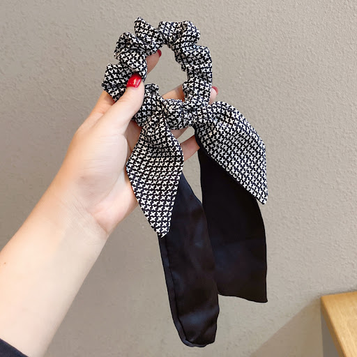 Title 17, French Retro Style Letters Female Tie Hair Fash...