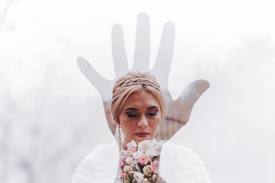 Photographe de mariage Konstantin Uvarov (kostyan654). Photo du 18 février 2019