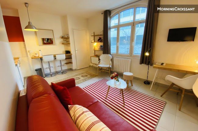Location meublée appartement 1 pièce 21 m² à Tours (37000), 740 €