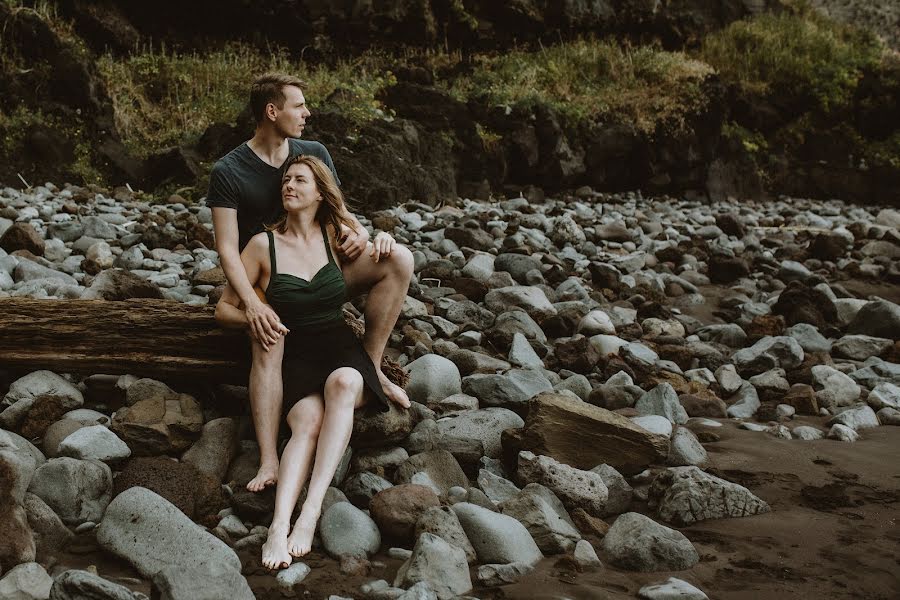 Wedding photographer Aurelie Blanche (vibrantfeelings). Photo of 22 December 2021