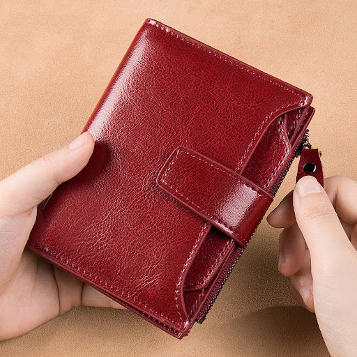 Title 3, Womens leather card holder with leather buckle...