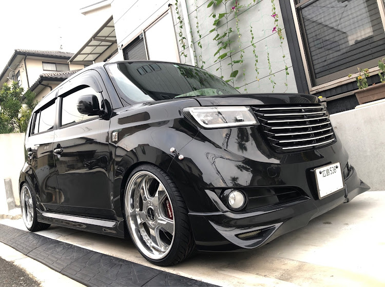 bBのゴニョゴニョプロジェクト・ユーロラインFS・ラッセル号・ラッセル号第二章✨🎌・理想の形✨に関するカスタム事例の投稿画像1枚目